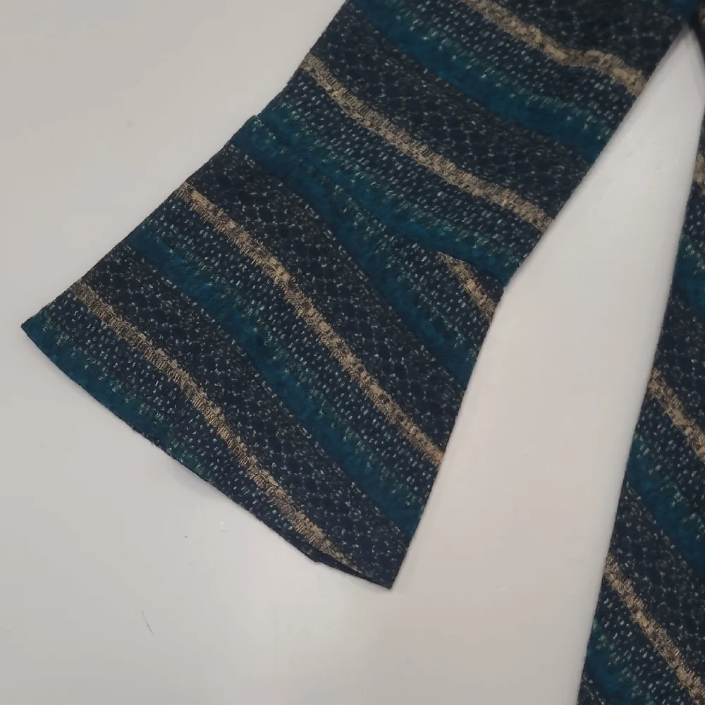 Studio One New York Boho Knit A-Line Dress Long Bell Sleeve Lined Chevron Cutout - Picture 10 of 17